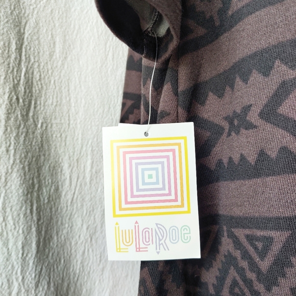 LuLaRoe Cardigan - Picture 6 of 7